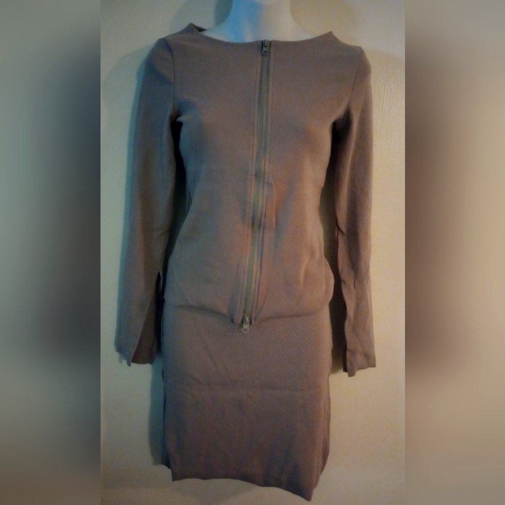 Grey 2 pc skirt
